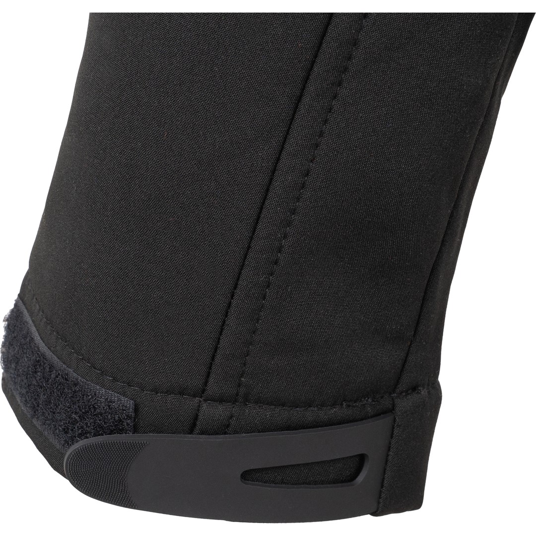 Male softshell sweatshirt with a detachable hood